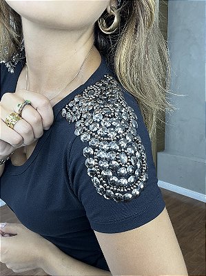 Tshirt Feminina Decote V Preta Aline