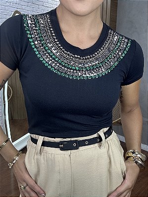 Tshirt Feminina Decote Redondo Preta Agatha