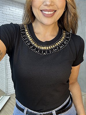 Tshirt Feminina Decote Redondo Preta Monique
