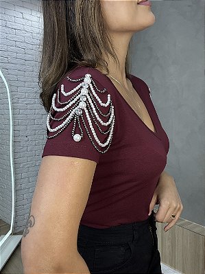 Tshirt Feminina Decote V Vinho Roseli