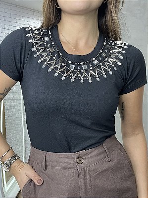 Tshirt feminina Decote Redondo Preta Nívea