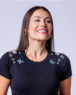 Tshirt Feminina Decote Redondo Preta Lexi