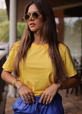 Tee Essencial Gola com Ribana