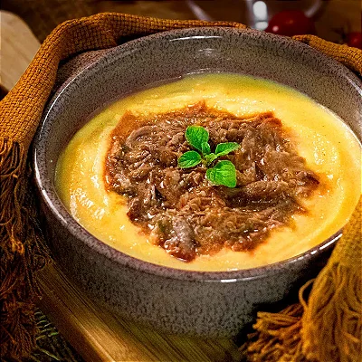 Ragu de patinho com polenta cremosa 380g