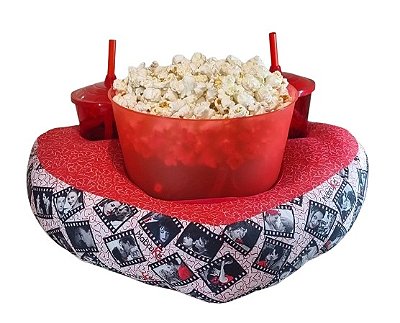 Kit Pipoca Casal Coração – Estampa Casais de Hollywood | 1 Balde 3,5 L + 2 Copos 600ml