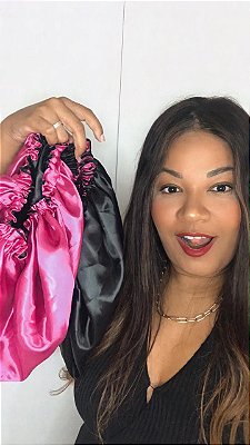 TOUCA DE CETIM DUPLA FACE ( ROSA E PRETO)