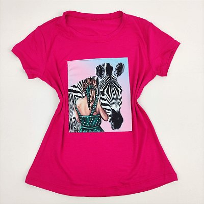 Camiseta Feminina T-Shirt Luxo Rosa Pink com Acessórios Estampa Zebra