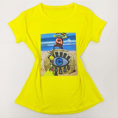 Camiseta Feminina T-Shirt Luxo Amarela com Acessórios Estampa Bolsa Olho Grego