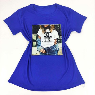 Camiseta Feminina T-Shirt Luxo Azul Royal com Acessórios Estampa Mulher Jeans