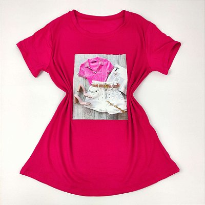 Camiseta Feminina T-Shirt Luxo Rosa Pink com Acessórios Estampa Conjuntinho Rosa