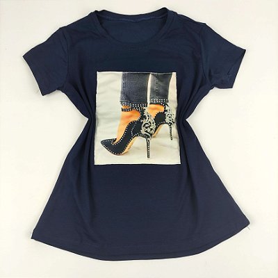 Camiseta Feminina T-Shirt Azul Marinho com Strass Estampa Scarpin Preto
