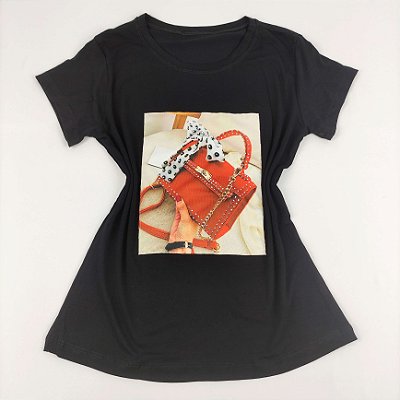 Camiseta Feminina T-Shirt Preta com Strass Estampa Bolsa Laranja com Laço
