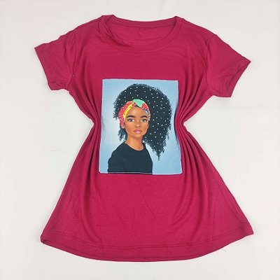 Camiseta Feminina T-Shirt Marsala com Strass Estampa Mulher com Faixa