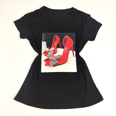 Camiseta Feminina T-Shirt Preta com Strass Estampa Scarpin Luxo Vermelho