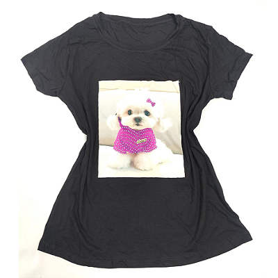 Camiseta Feminina T-Shirt Preta Estampa Cachorro Detalhes Lilás