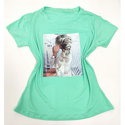 Camiseta Feminina T-Shirt Verde Bebê Mulher Trança