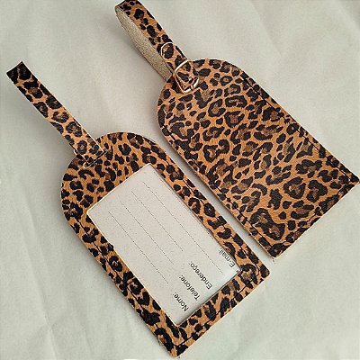 Conjunto com 2 tags de mala animal print – estampa de onça