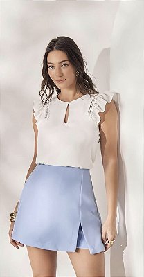 Shorts Saia Alfaiataria com Fenda