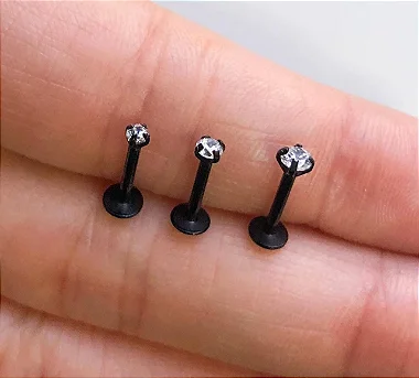 LABRET TITÂNIO PVD PRETO ZIRCÔNIA CRAVADA