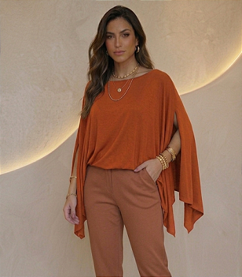 Blusa Capa feminina acompanha TOP estilosa varias formas de usar moda influencer