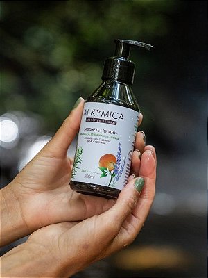 Sabonete Líquido Natural Biodegradável Calmante - Tea Tree, Bergamota e Lavanda