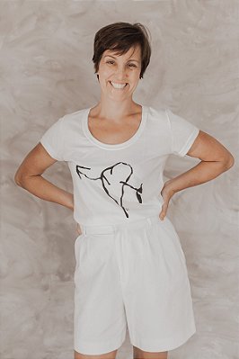 Camiseta Baby Look em Malha PET Reciclada - Coração Grande