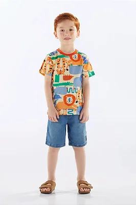 Camiseta Infantil Masculina em Meia Malha Estampada com Bichinhos Up Baby