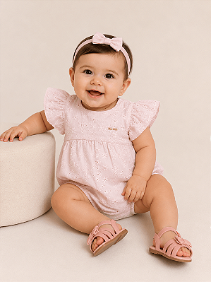 Macacão de Bebê Feminino Rosa em Laise da Up Baby