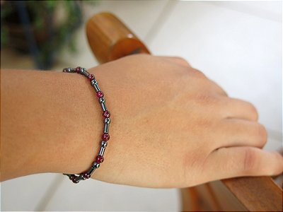 PULSEIRA HEMATITA E GRANADA HEMATITA