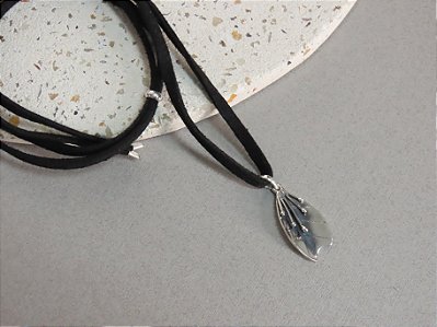 PINGENTE FOLHA DE JENIPAPO