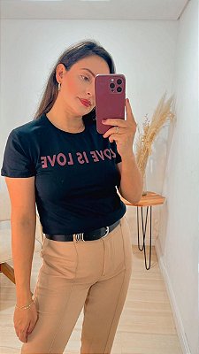 T-shirt Love is Love