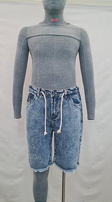 BERMUDA JEANS RETA MARMORIZADA BARRA DESFIADA
