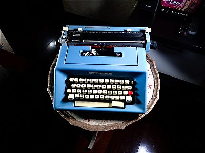 Máquina Escrever Olivetti Studio 46 Anos 80