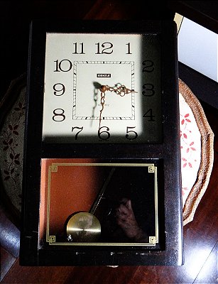 Relógio Parede com Pêndulo Kienzle