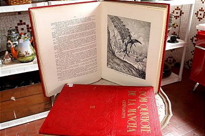 livros antigos, Miguel de Cervantes, obra Don Quixote de La Mancha em 2 volumes ricamente ilustrados