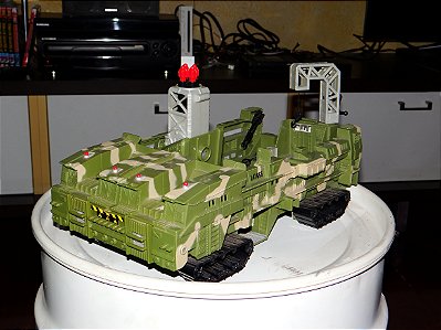 Brinquedo Antigo ARMORED CRUISER Missão Bravo produzido pela Matchbox ler descrição
