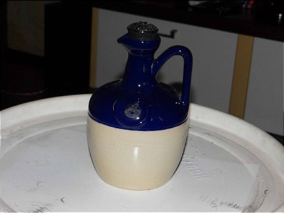 Garrafa Whisky Cerâmica Esmaltada Azul