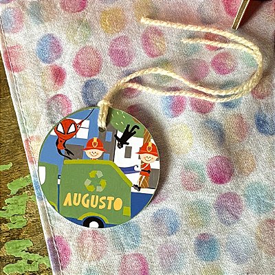 Tag de Lembrança Redonda com Cordão (20 un)