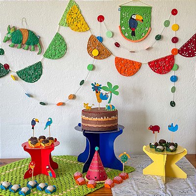 Pronta-Entrega Floresta Tropical - Tatú