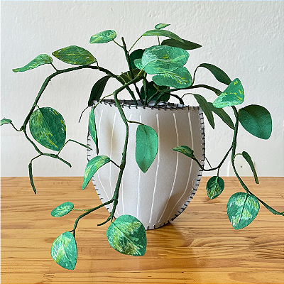 Arranjo Jiboia de Papel com Vaso Costurado