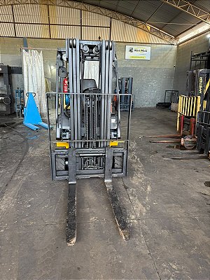 EMPILHADEIRA KOMATSU FG18 ANO 98 !!! TORRE TRIPLEX COM DESLOCADOR !!! MÁQUINA DE 1.8 TON !!!!! VALOR : R$ 69,900,00 !!!!