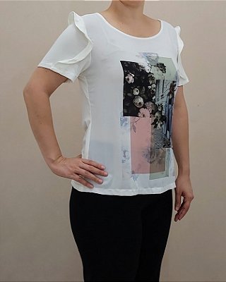 Blusa off white de viscose  com babados