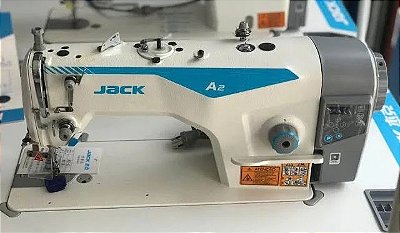 MAQUINA DE COSTURA RETA COM CORTE DE LINHA JACK A2B 110 V + KIT PREMIUM ESPECIAL EXCLUSIVO DE BRINDE