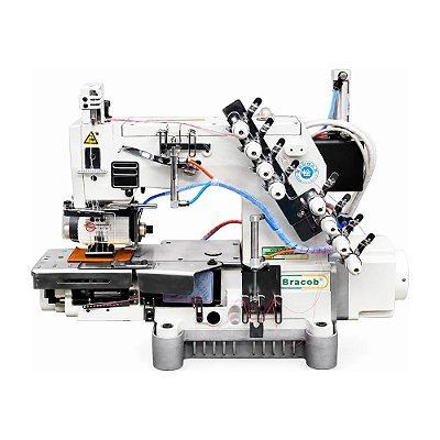 MÁQUINA 4 AGULHAS PONTO CORRENTE BRACOB BC 008-04085 P/UT 220V COM CORTE AUTOMÁTICO + KIT PREMIUM CARBON + CADEIRA ESPECIAL PARA COSTUREIRA