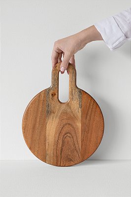 tábua de madeira redonda