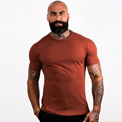 Camiseta Masculina Slim Básica Lisa Marrom