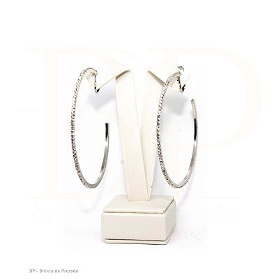Argola de Pressão Cravado em Cristais com Clipe Francês - Elegância e Estilo Prateado