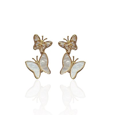 Brinco Folheado Ouro 18k e Prata 925 Borboleta Madrepérola Cravejada