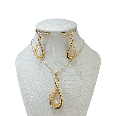 Conjunto Folheado Ouro 18K e Prata 925 Infinito Cravejado