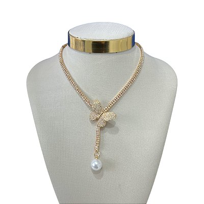 Colar Folheado Ouro 18k e Prata 925 Gravatinha Riviera Borboleta Cravejada Pérola